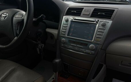 Toyota Camry, 2008 год, 859 000 рублей, 13 фотография