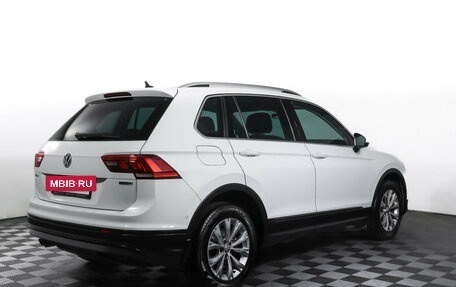 Volkswagen Tiguan II, 2018 год, 2 630 000 рублей, 6 фотография