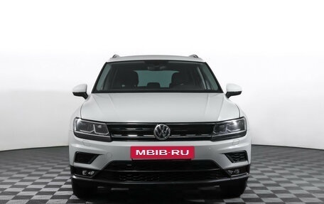 Volkswagen Tiguan II, 2018 год, 2 630 000 рублей, 3 фотография