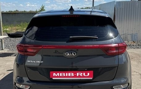KIA Sportage IV рестайлинг, 2018 год, 2 100 000 рублей, 2 фотография