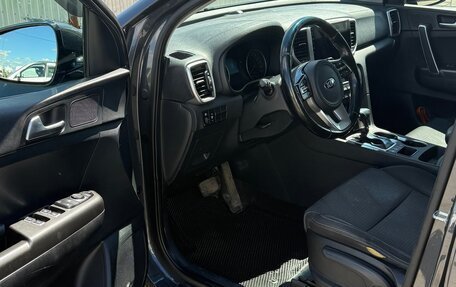 KIA Sportage IV рестайлинг, 2018 год, 2 100 000 рублей, 12 фотография