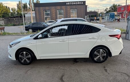 Hyundai Solaris II рестайлинг, 2018 год, 1 200 000 рублей, 9 фотография