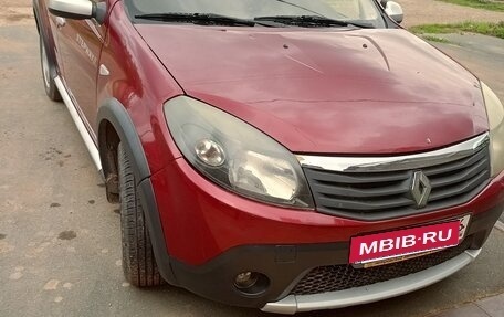 Renault Sandero I, 2012 год, 600 000 рублей, 3 фотография