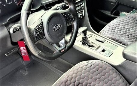 KIA Optima IV, 2017 год, 1 700 000 рублей, 10 фотография