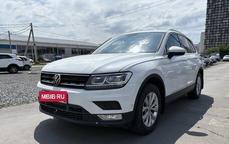 Volkswagen Tiguan II, 2017 год, 1 750 000 рублей, 2 фотография