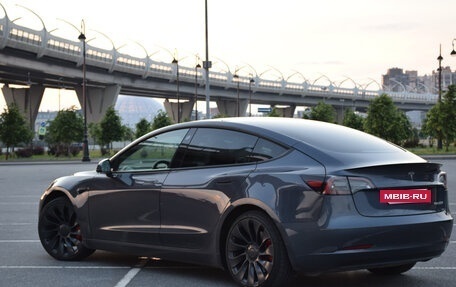 Tesla Model 3 I, 2022 год, 3 990 000 рублей, 2 фотография