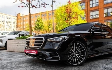 Mercedes-Benz S-Класс, 2021 год, 10 000 000 рублей, 17 фотография