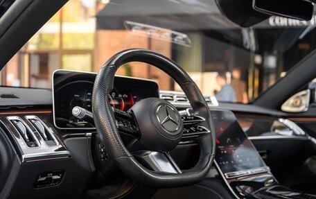 Mercedes-Benz S-Класс, 2021 год, 10 000 000 рублей, 26 фотография