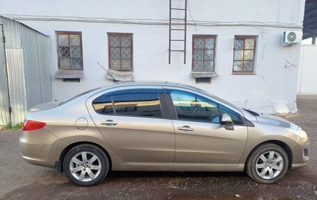 Peugeot 408 I рестайлинг, 2013 год, 380 000 рублей, 2 фотография