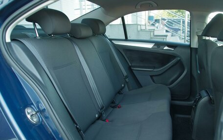 Volkswagen Jetta VI, 2013 год, 990 000 рублей, 9 фотография