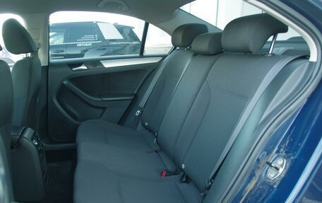 Volkswagen Jetta VI, 2013 год, 990 000 рублей, 8 фотография