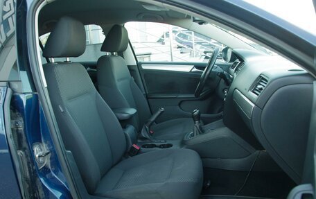 Volkswagen Jetta VI, 2013 год, 990 000 рублей, 10 фотография
