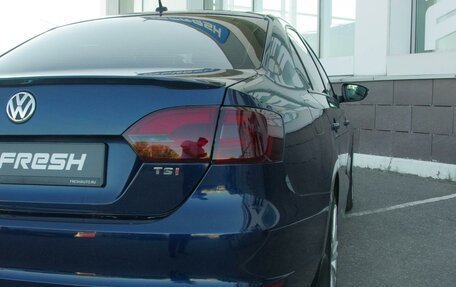 Volkswagen Jetta VI, 2013 год, 990 000 рублей, 23 фотография