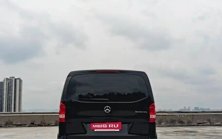 Mercedes-Benz Vito, 2022 год, 4 844 000 рублей, 9 фотография