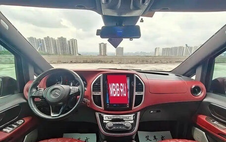 Mercedes-Benz Vito, 2022 год, 4 844 000 рублей, 18 фотография