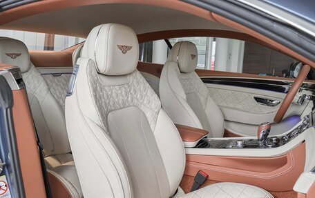 Bentley Continental GT III, 2018 год, 13 000 000 рублей, 9 фотография