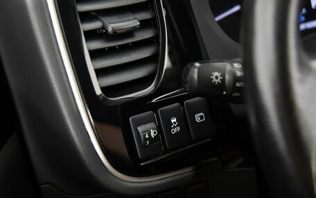Mitsubishi Outlander III рестайлинг 3, 2021 год, 2 599 000 рублей, 16 фотография