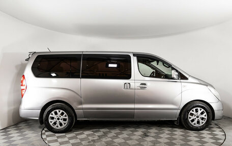 Hyundai Grand Starex Grand Starex I рестайлинг 2, 2016 год, 2 299 000 рублей, 5 фотография