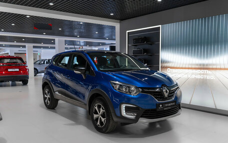 Renault Kaptur I рестайлинг, 2021 год, 1 690 000 рублей, 2 фотография