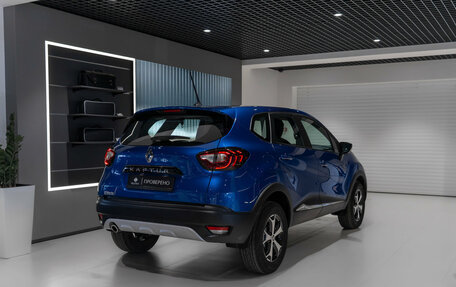 Renault Kaptur I рестайлинг, 2021 год, 1 690 000 рублей, 5 фотография