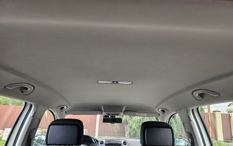 Volkswagen Tiguan I, 2011 год, 1 240 000 рублей, 15 фотография