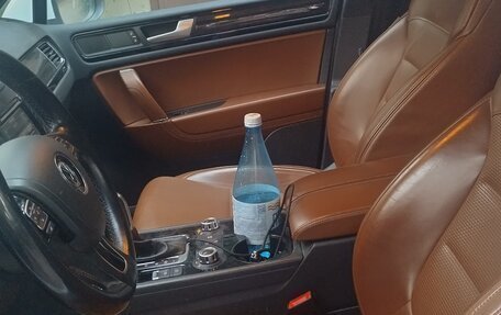 Volkswagen Touareg III, 2013 год, 2 200 000 рублей, 4 фотография