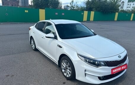 KIA Optima IV, 2018 год, 2 200 000 рублей, 8 фотография