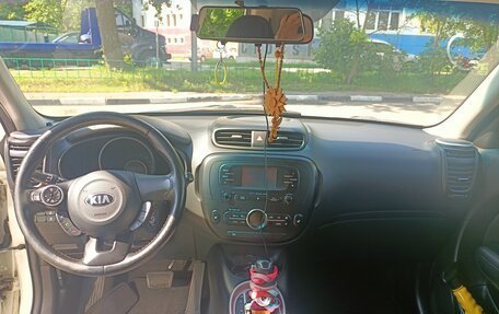 KIA Soul II рестайлинг, 2016 год, 1 300 000 рублей, 14 фотография