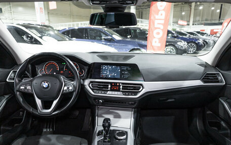 BMW 3 серия, 2020 год, 2 155 000 рублей, 15 фотография