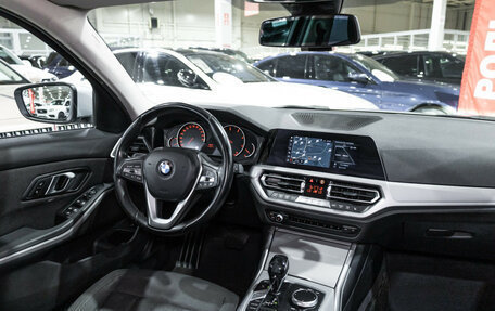 BMW 3 серия, 2020 год, 2 155 000 рублей, 16 фотография