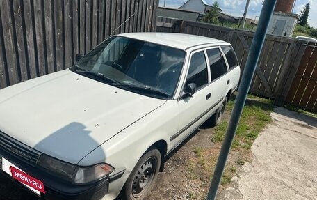 Toyota Corona VIII (T170), 1990 год, 180 000 рублей, 2 фотография