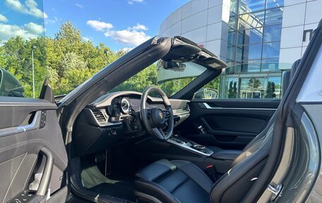 Porsche 911, 2022 год, 18 250 000 рублей, 6 фотография