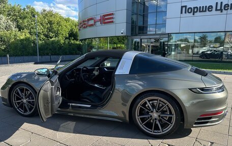Porsche 911, 2022 год, 18 250 000 рублей, 13 фотография