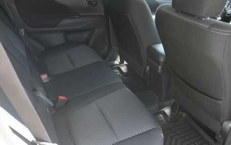 Mitsubishi Outlander III рестайлинг 3, 2017 год, 1 680 000 рублей, 22 фотография