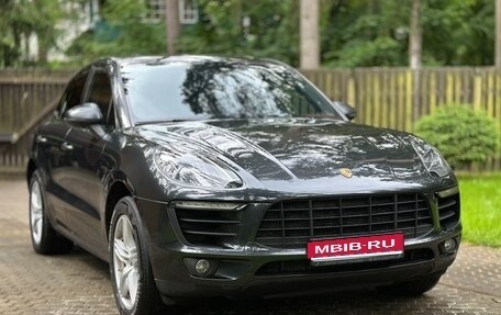 Porsche Macan I рестайлинг, 2016 год, 3 300 000 рублей, 1 фотография
