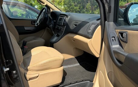 Hyundai H-1 II рестайлинг, 2019 год, 3 850 000 рублей, 14 фотография