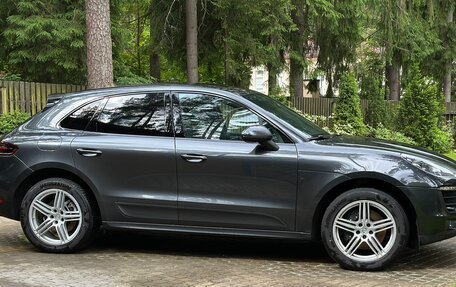 Porsche Macan I рестайлинг, 2016 год, 3 300 000 рублей, 9 фотография