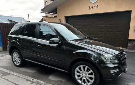 Mercedes-Benz M-Класс, 2011 год, 1 650 000 рублей, 5 фотография