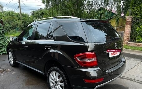 Mercedes-Benz M-Класс, 2011 год, 1 650 000 рублей, 6 фотография