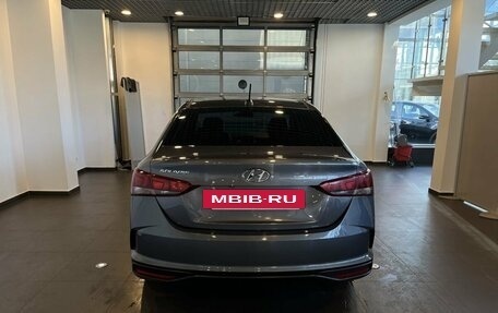 Hyundai Solaris II рестайлинг, 2021 год, 1 670 000 рублей, 4 фотография