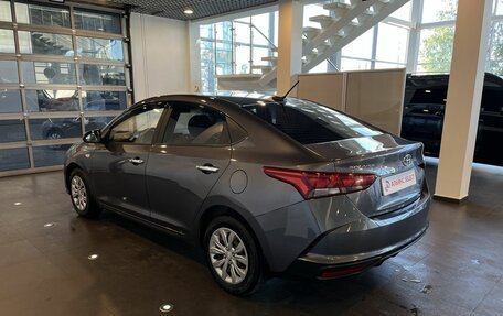 Hyundai Solaris II рестайлинг, 2021 год, 1 670 000 рублей, 5 фотография