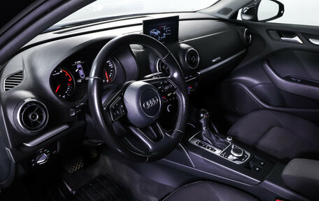 Audi A3, 2016 год, 1 940 000 рублей, 16 фотография