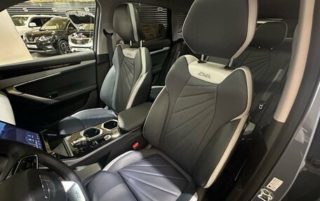 Geely Atlas, 2024 год, 3 200 000 рублей, 13 фотография