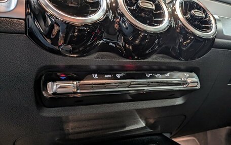 Mercedes-Benz GLB, 2020 год, 3 675 000 рублей, 17 фотография