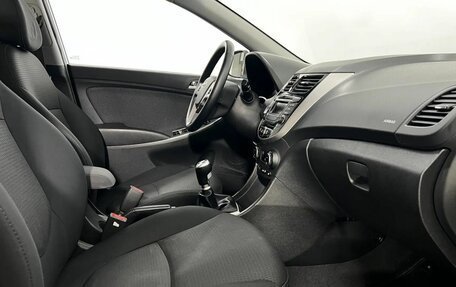 Hyundai Solaris II рестайлинг, 2014 год, 950 000 рублей, 13 фотография