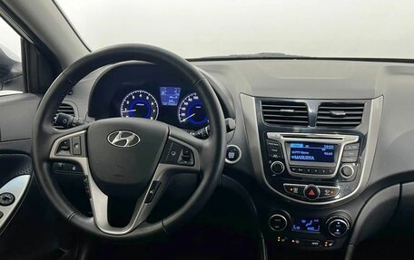 Hyundai Solaris II рестайлинг, 2014 год, 950 000 рублей, 16 фотография