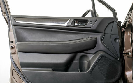 Subaru Outback IV рестайлинг, 2017 год, 3 100 000 рублей, 19 фотография