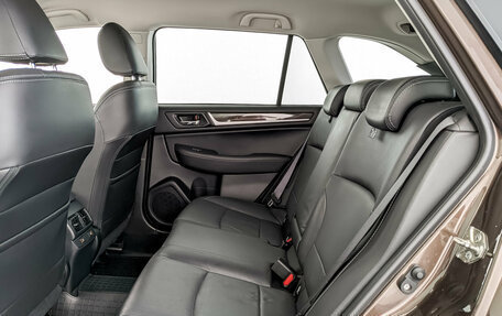 Subaru Outback IV рестайлинг, 2017 год, 3 100 000 рублей, 12 фотография