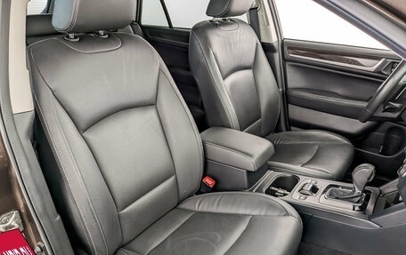 Subaru Outback IV рестайлинг, 2017 год, 3 100 000 рублей, 25 фотография