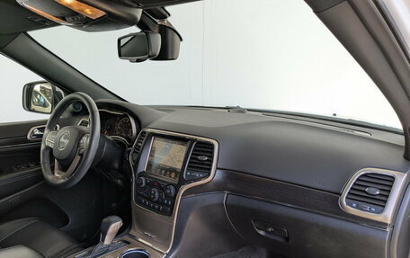 Jeep Grand Cherokee, 2016 год, 3 200 000 рублей, 2 фотография